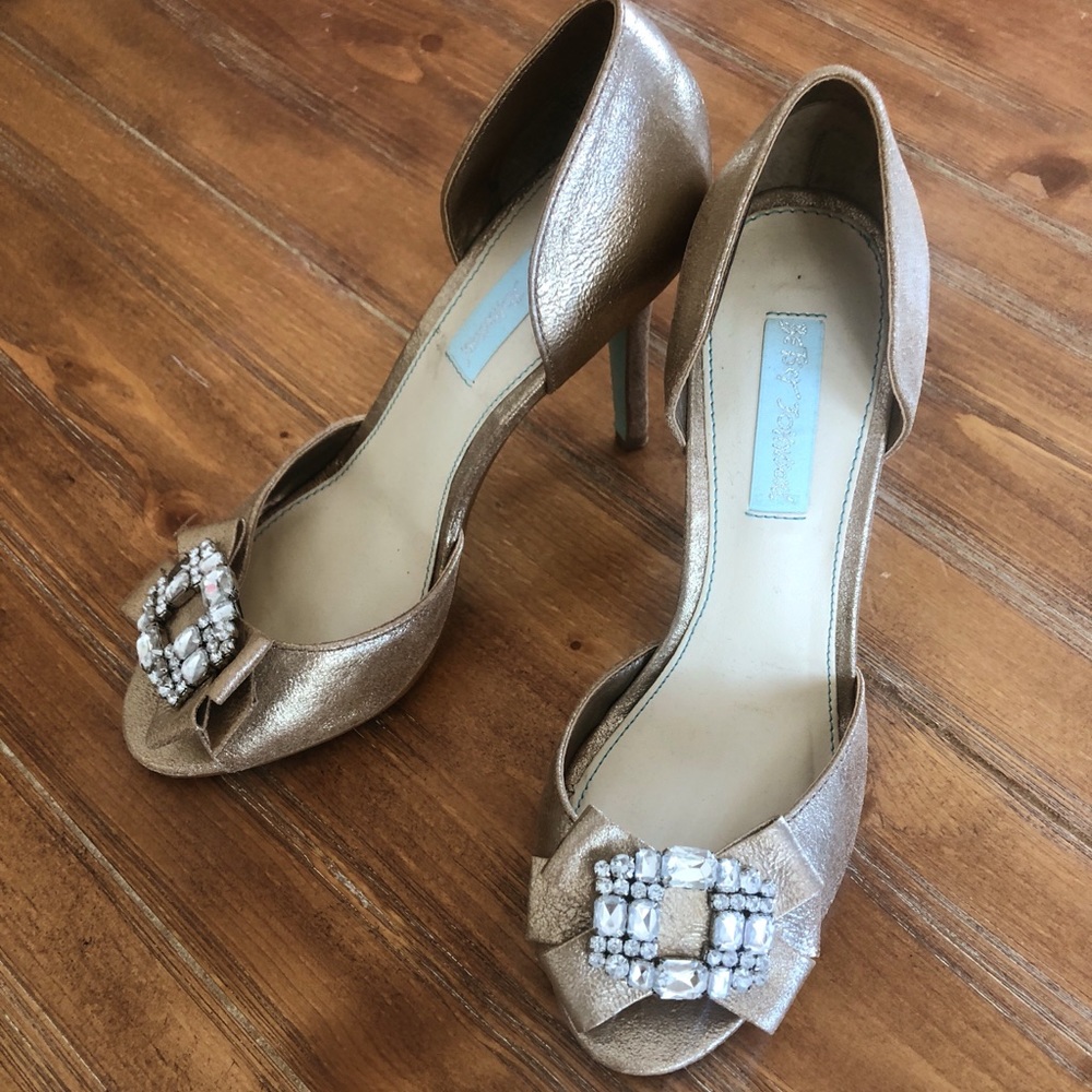 Euc party heels 7.5